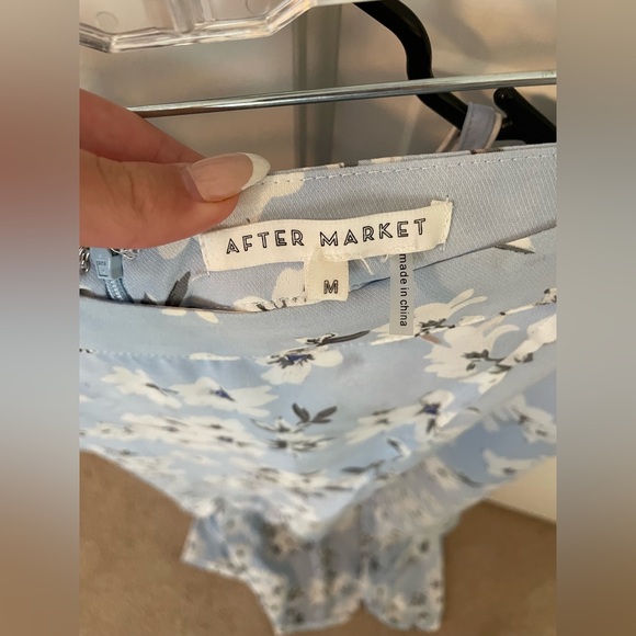 Two piece floral skirt and top set - Picture 2 of 5